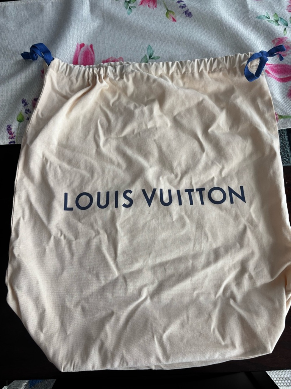 Louis Vuitton Cream Drawstring Dust Bag with Blue Logo and Ties